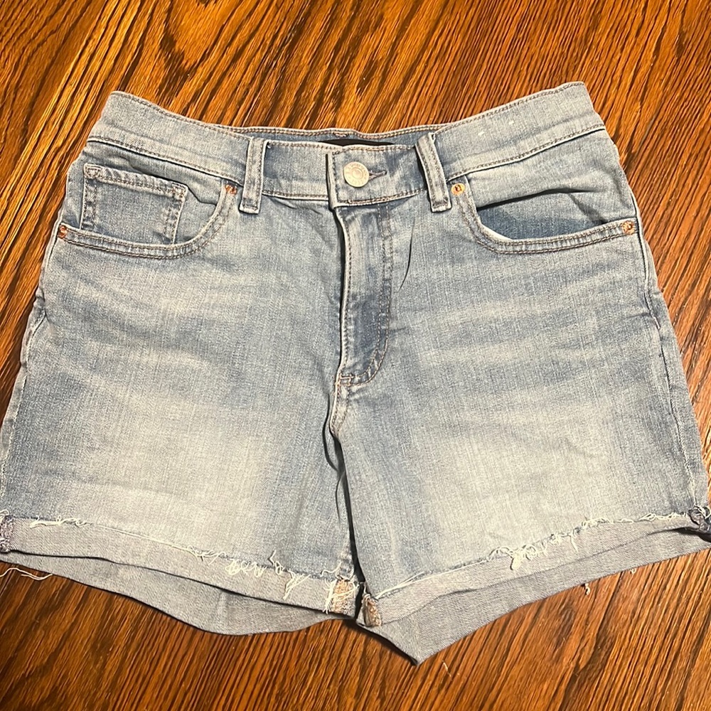 Express Midi Light Wash Short